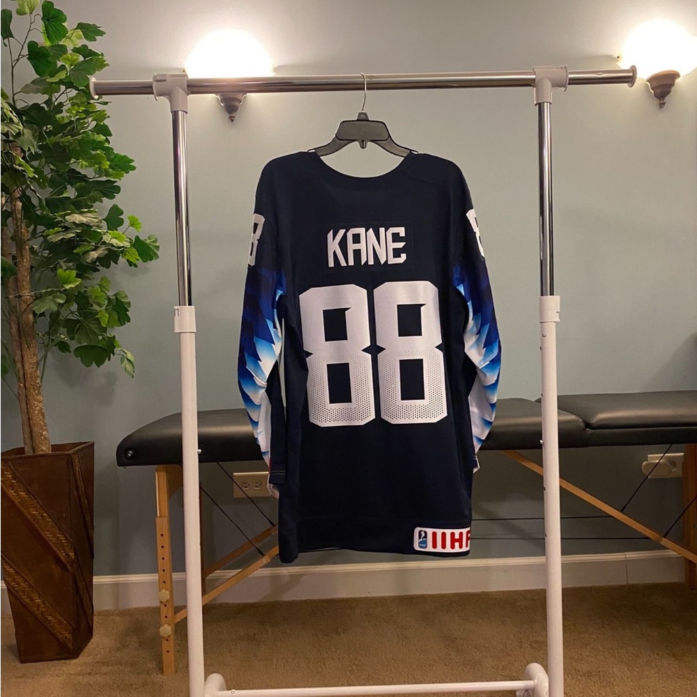 Patrick Kane Team USA Nike Hockey Jersey - Picture 2 of 5